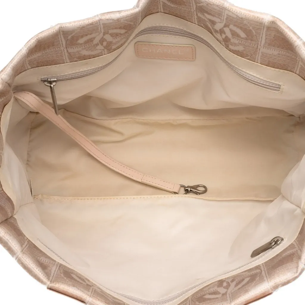 Chanel New Travel Line Nylon Tote Beige Polyamide Very good - Model View