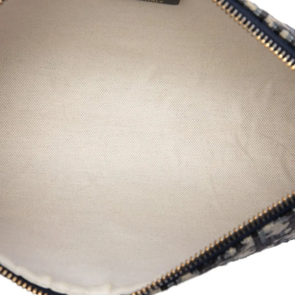 Dior Oblique Canvas Dior Club Bag Blue Canvas Very good - Model View