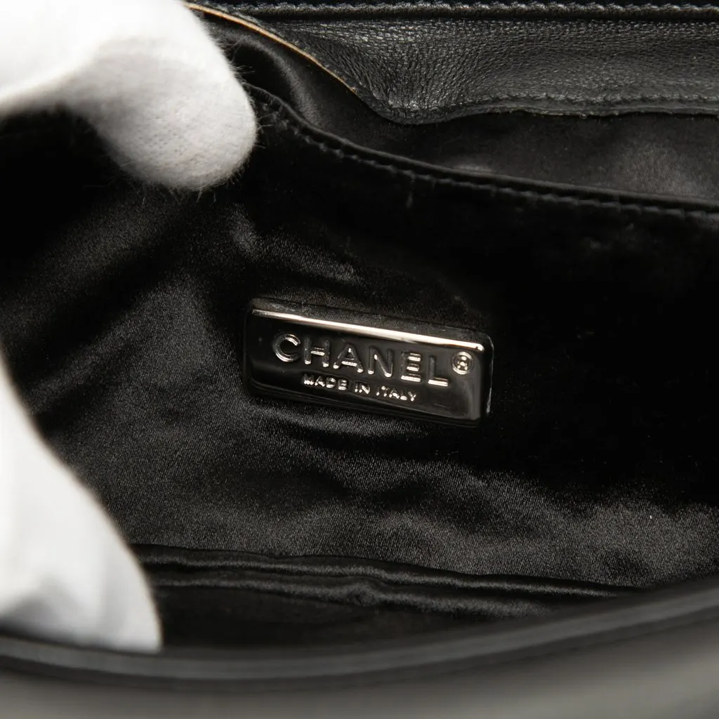 Chanel Quilted Lambskin Butterfly Clutch With Chain Black Leather Very good - Box View