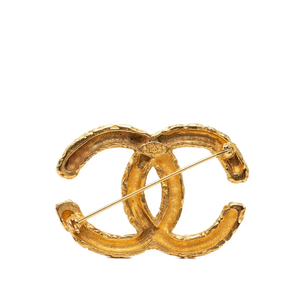 Chanel CC Gold Plated Baroque Embossed Brooch Gold Metal Very good - Back View