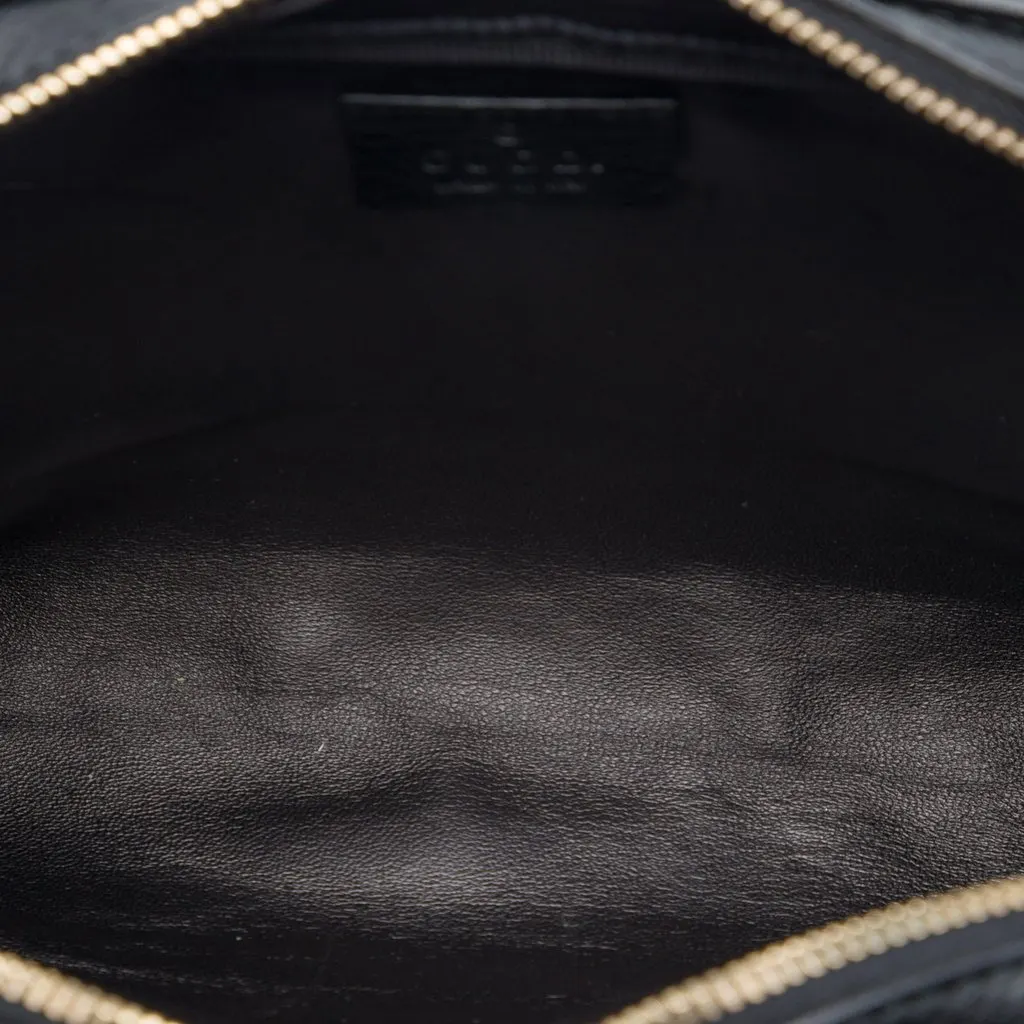 Gucci Guccissima Clutch Black Leather Very good - Model View