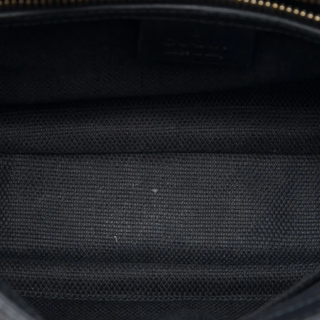 Gucci Medium Patent Soho Chain Flap Crossbody Black Leather Very good - Model View