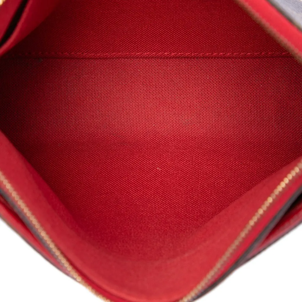 Louis Vuitton Monogram Pallas Clutch Brown Very good - Model View