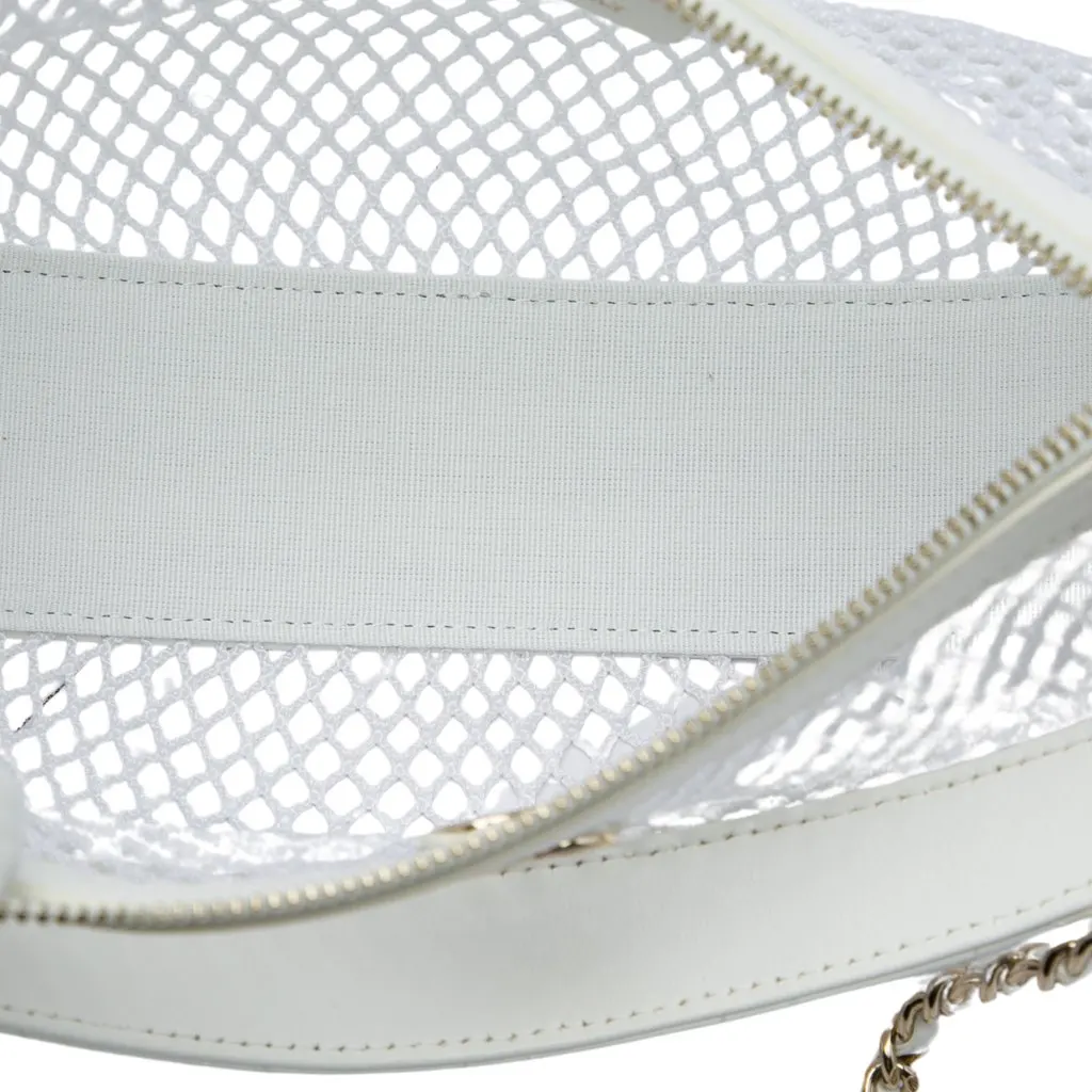 Chanel CC Mesh and Quilted Shiny Lambskin Chain Hobo White Very good - Model View