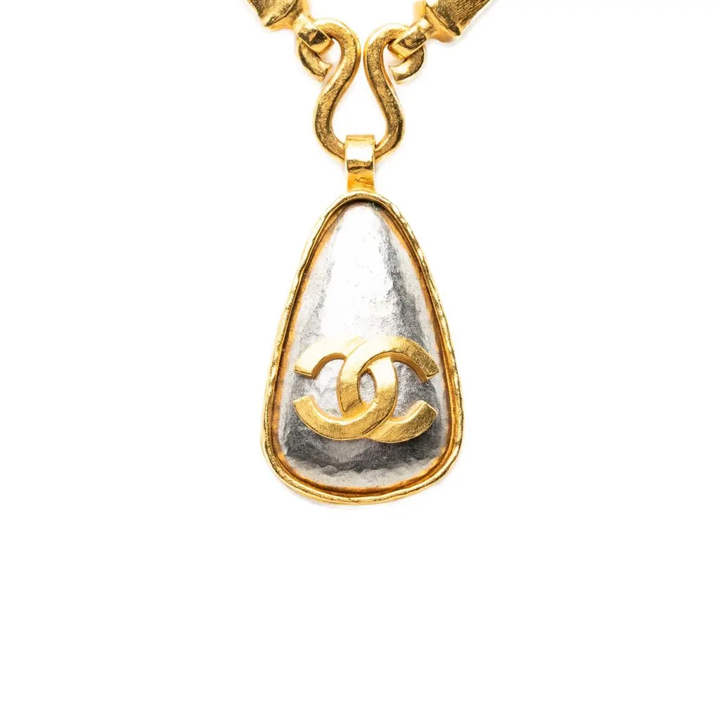 Chanel CC Gold Plated Teardrop Pendant Necklace Gold Metal Very good - Back View