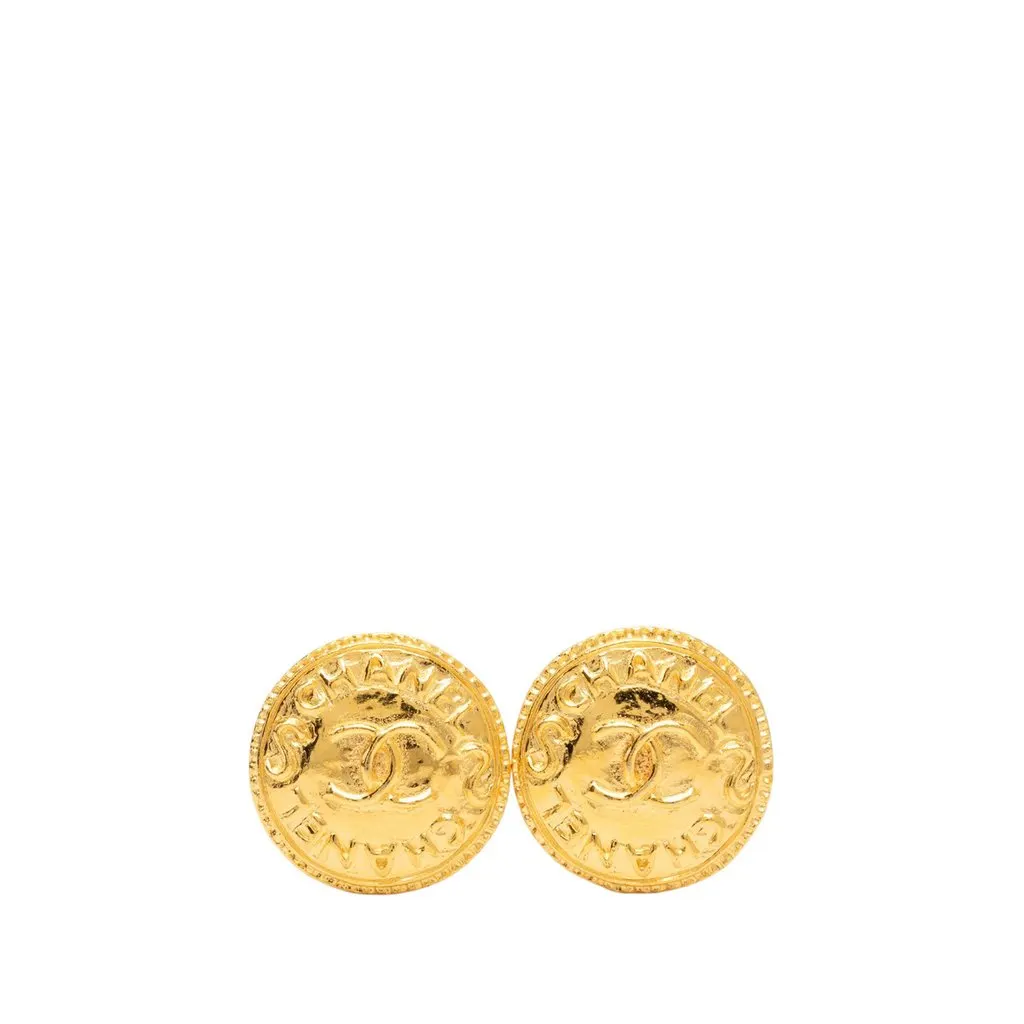 Chanel CC Gold Plated Round Clip On Earrings Gold Metal Very good - Front View