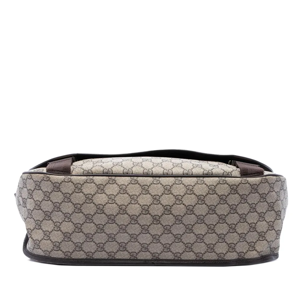 Gucci GG Supreme Messenger Bag Beige Canvas Good - Inside View