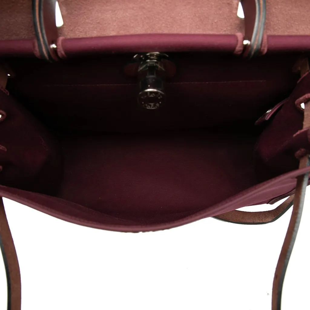Hermès Military Toile and Vache Hunter Herbag Zip 31 Red Very good - Model View