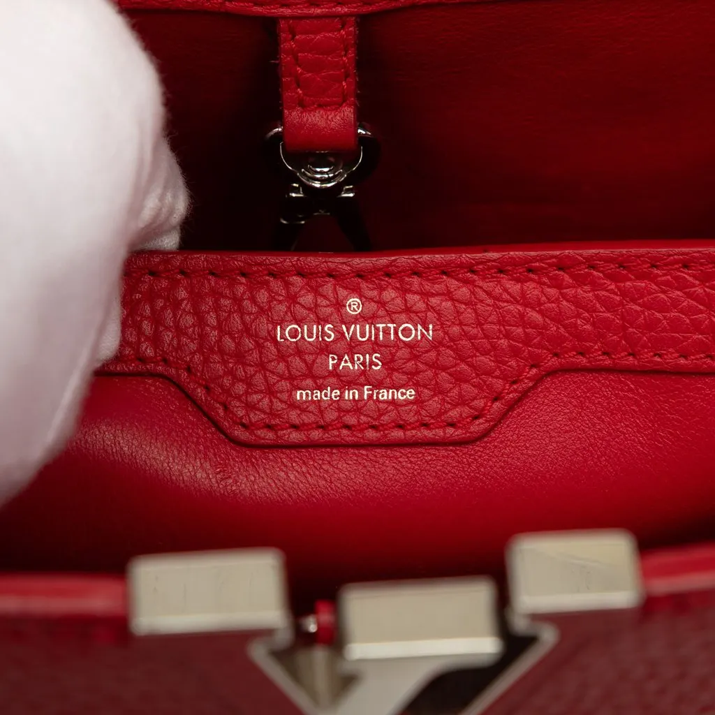 Louis Vuitton Taurillon Capucines Old MM Red Leather Very good - Box View