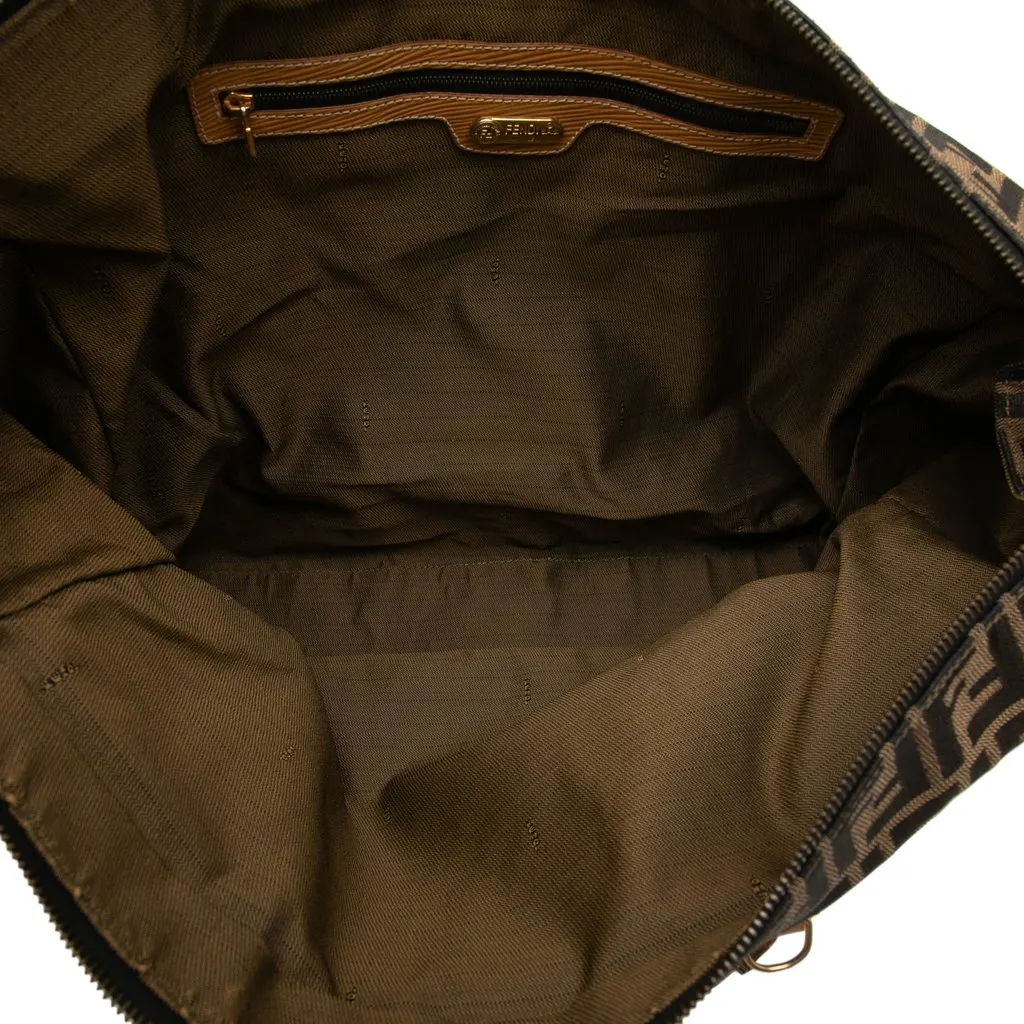 Fendi Zucca Canvas Travel Bag Brown Very good - Model View