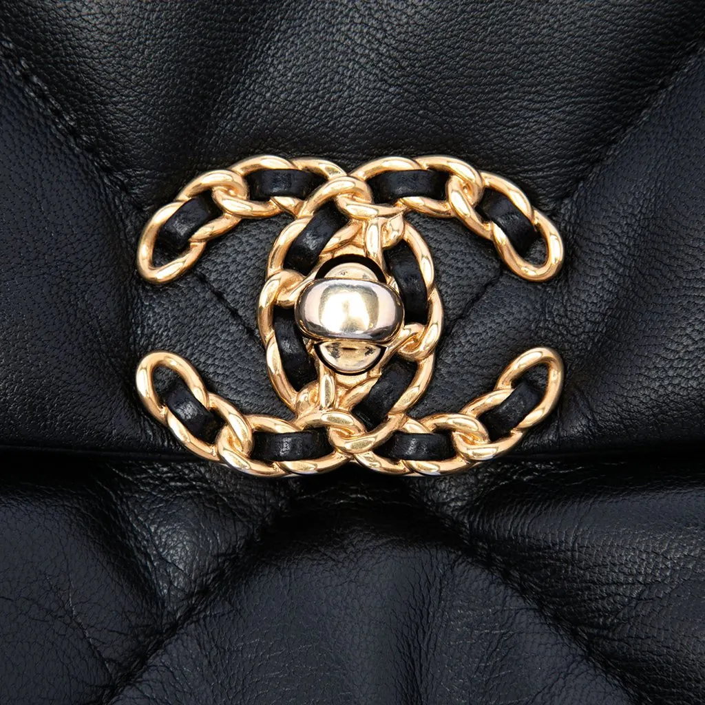 Chanel Medium Lambskin 19 Flap Black Leather Very good - Box View