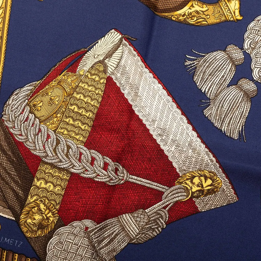 Hermès Grand Uniforme Silk Scarf 90 Blue Very good - Model View
