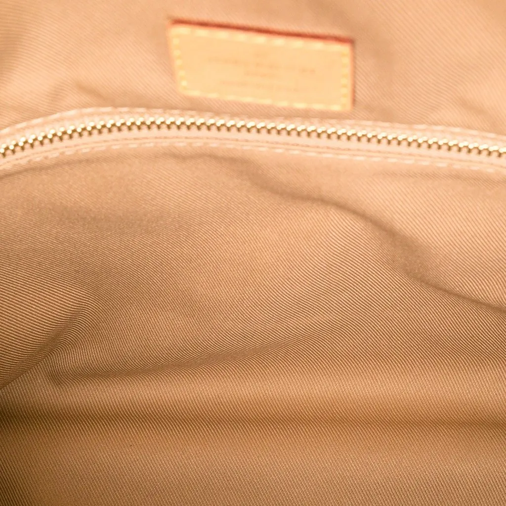 Louis Vuitton Monogram Graceful PM Brown Canvas Very good - Model View