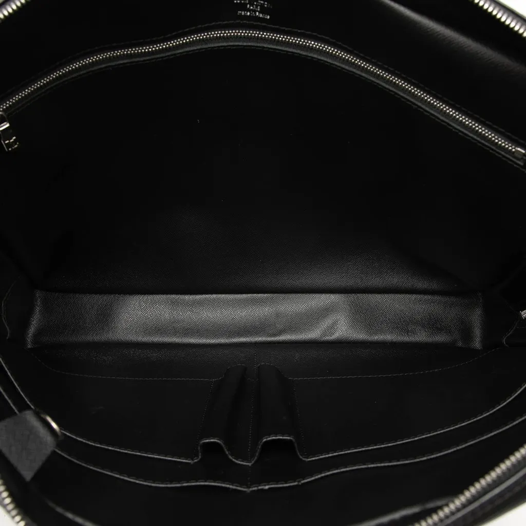 Louis Vuitton Epi Porte Documents Voyage Black Leather Very good - Model View