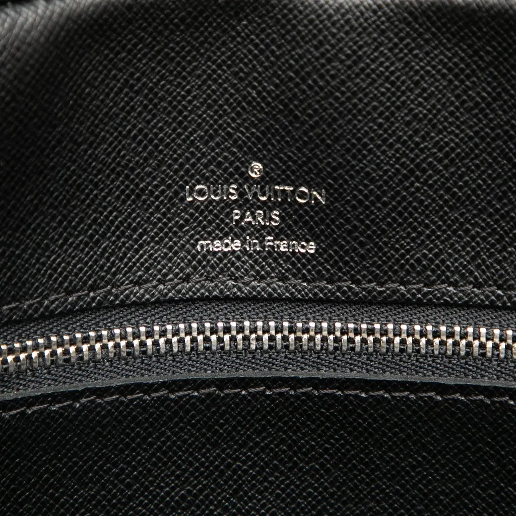 Louis Vuitton Epi Porte Documents Voyage Black Leather Very good - Box View