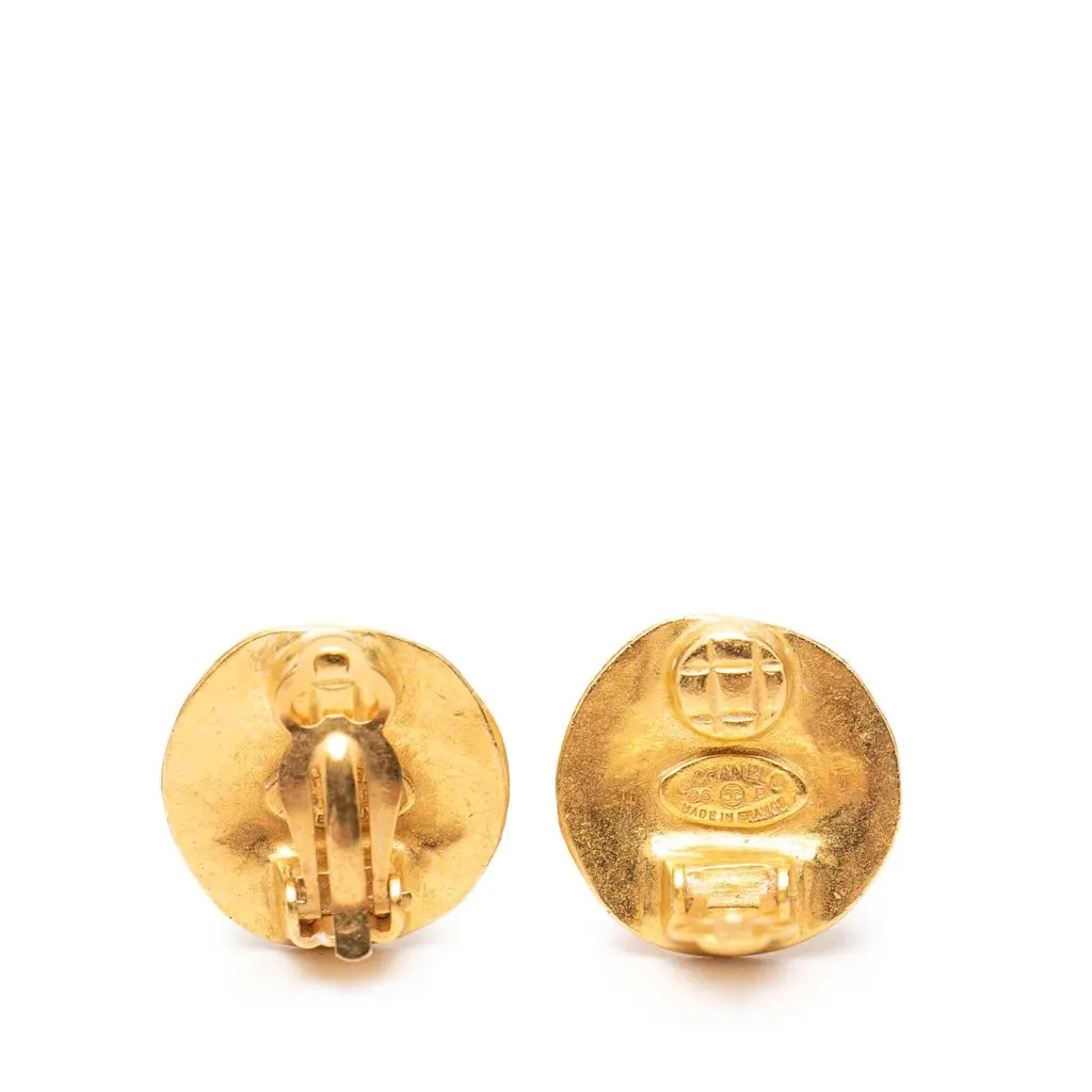 Chanel CC Gold Plated Round Clip On Earrings Gold Metal Very good - Inside View
