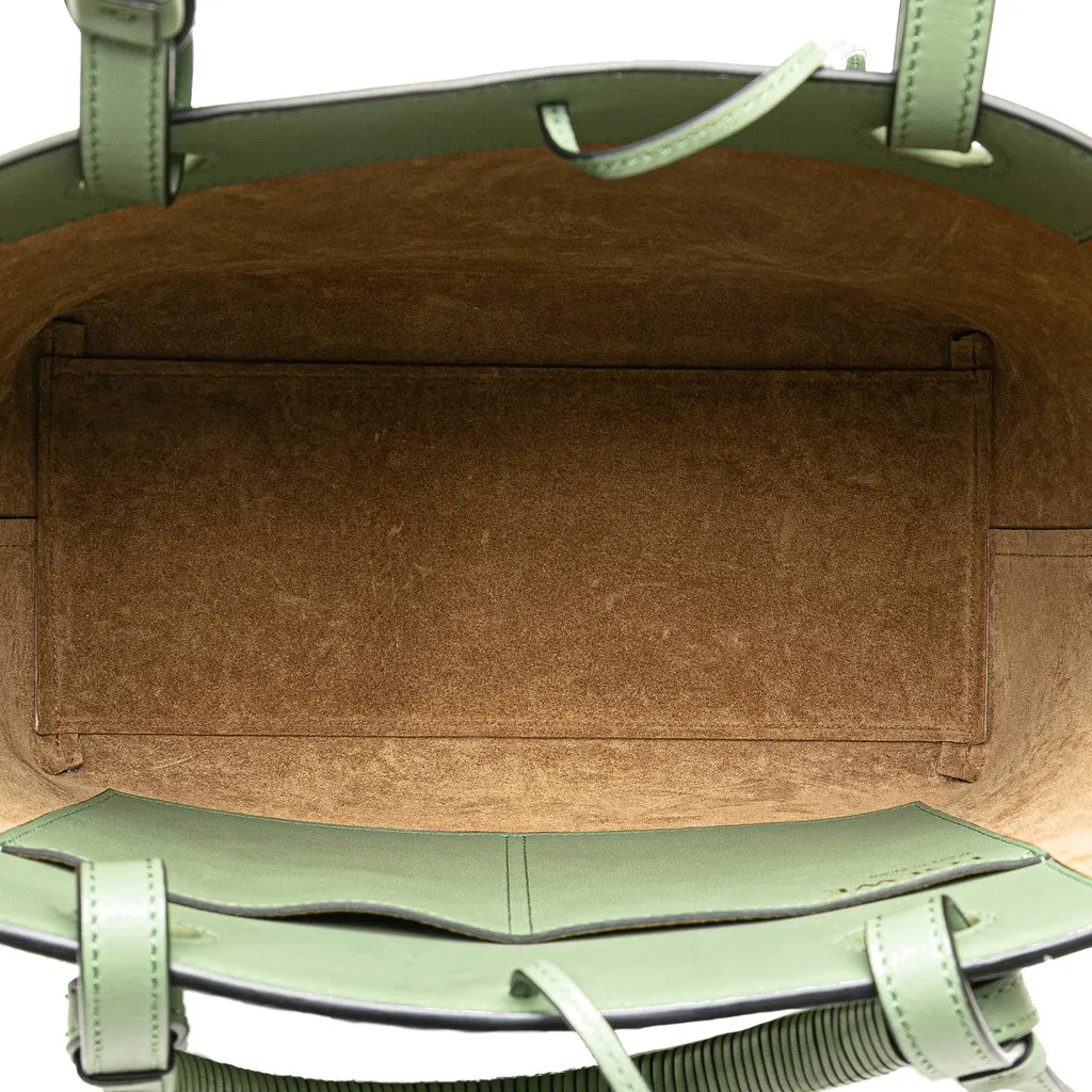 Loewe Small Smooth Calfskin Anagram Tote Green Leather Very good - Model View