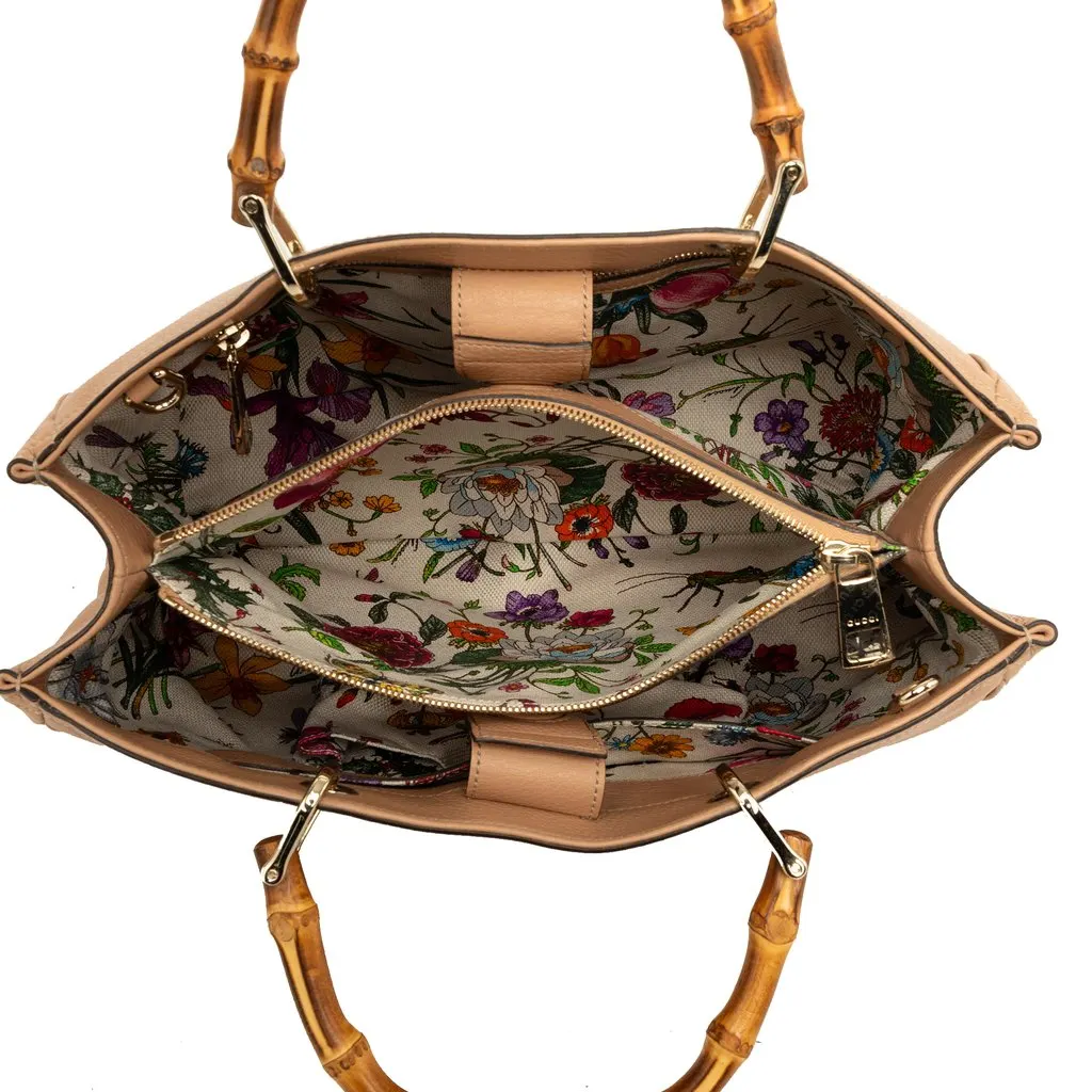 Gucci Limited Edition Medium Calfskin Bamboo Shopper Satchel Brown Leather Good - Model View