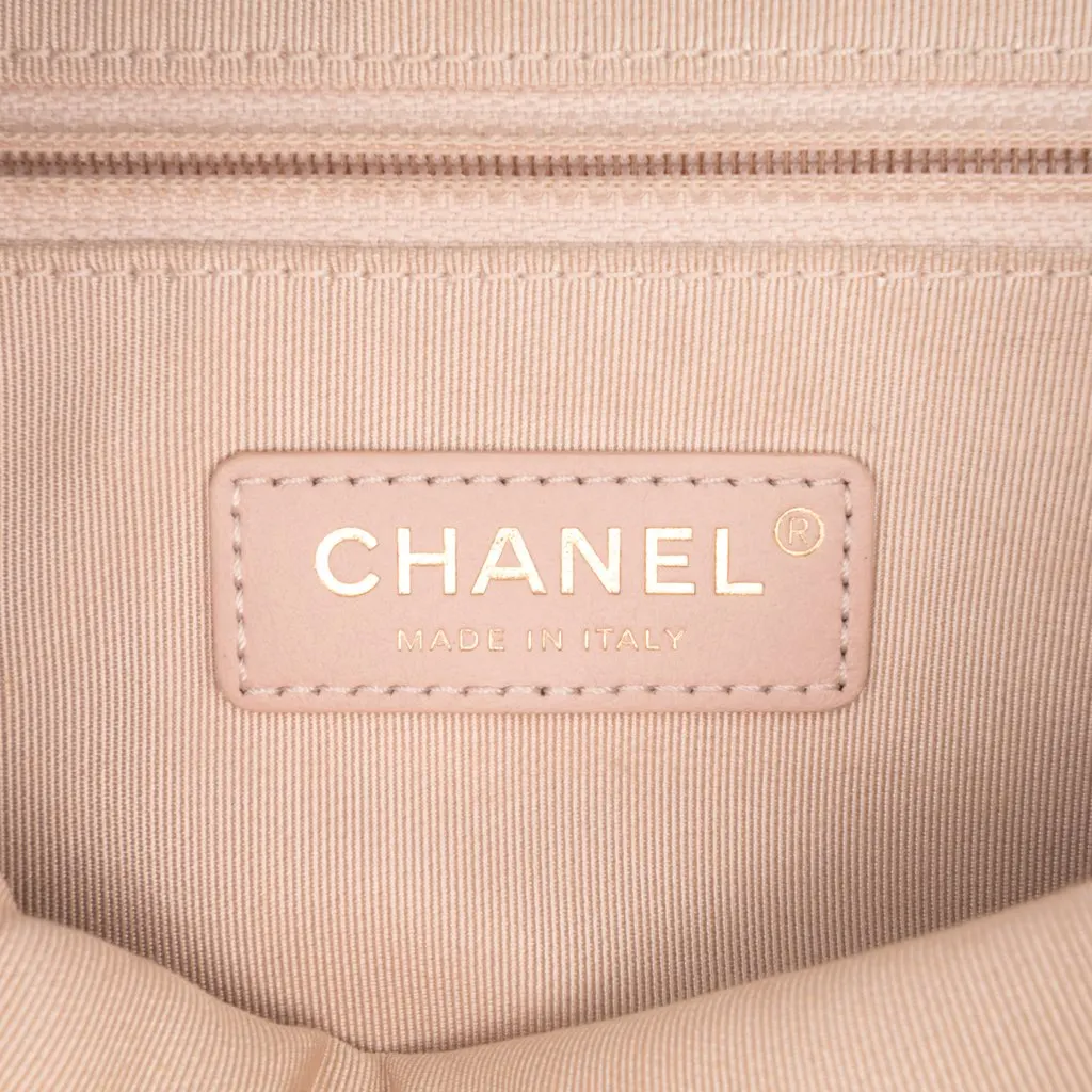 Chanel CC Quilted Caviar Turnlock Full Flap White Leather Very good - Box View