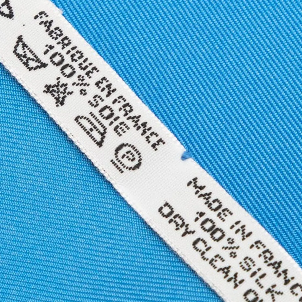 Hermès Qu Importe Le Flacon Silk Scarf 90 White Very good - Inside View