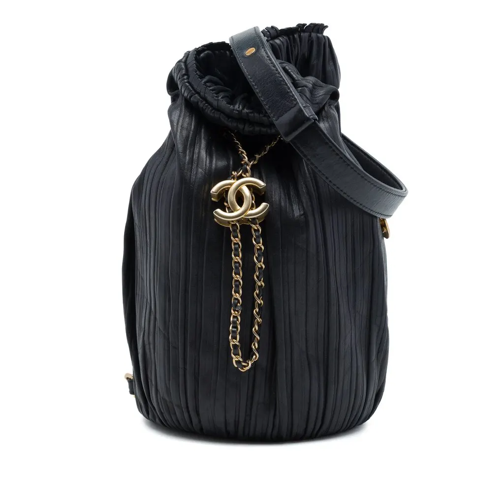 Chanel Small Calfskin Coco Pleats Drawstring Backpack Black Leather Very good - Front View
