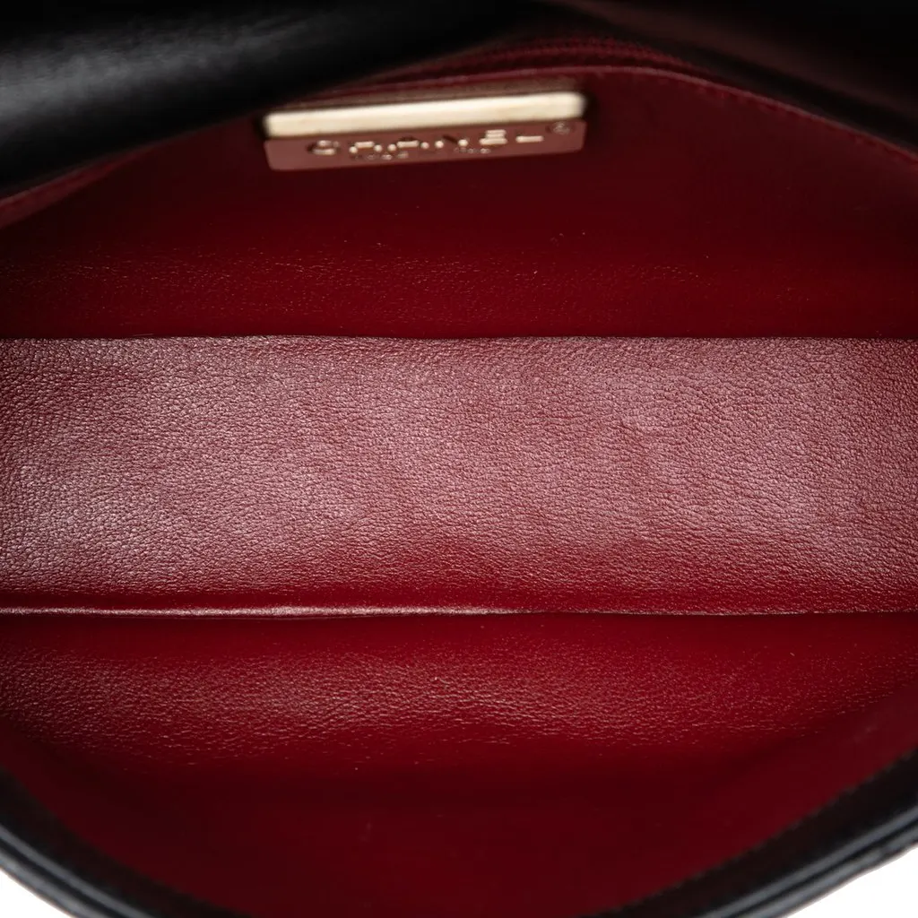 Chanel Medium Quilted Lambskin Westminster Pearl Flap Black Leather Very good - Model View