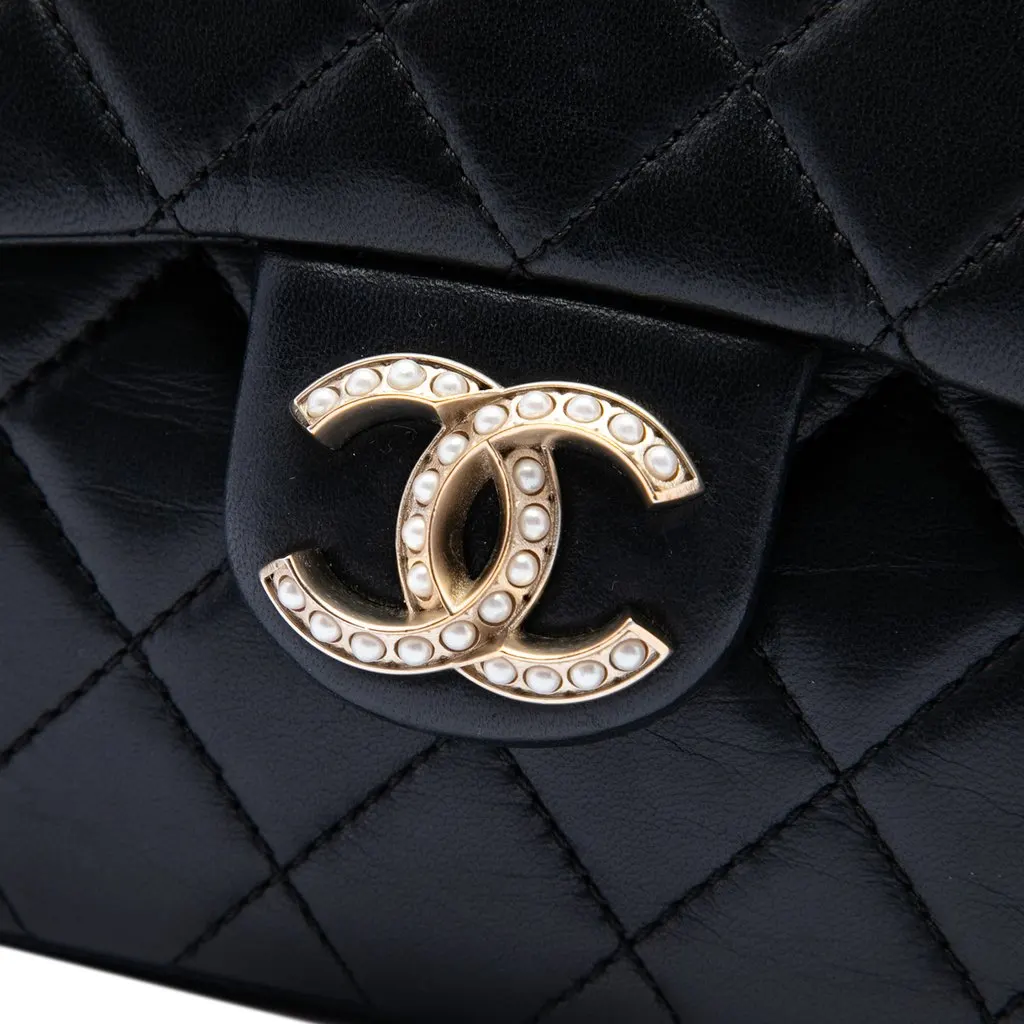 Chanel Medium Quilted Lambskin Westminster Pearl Flap Black Leather Very good - Box View