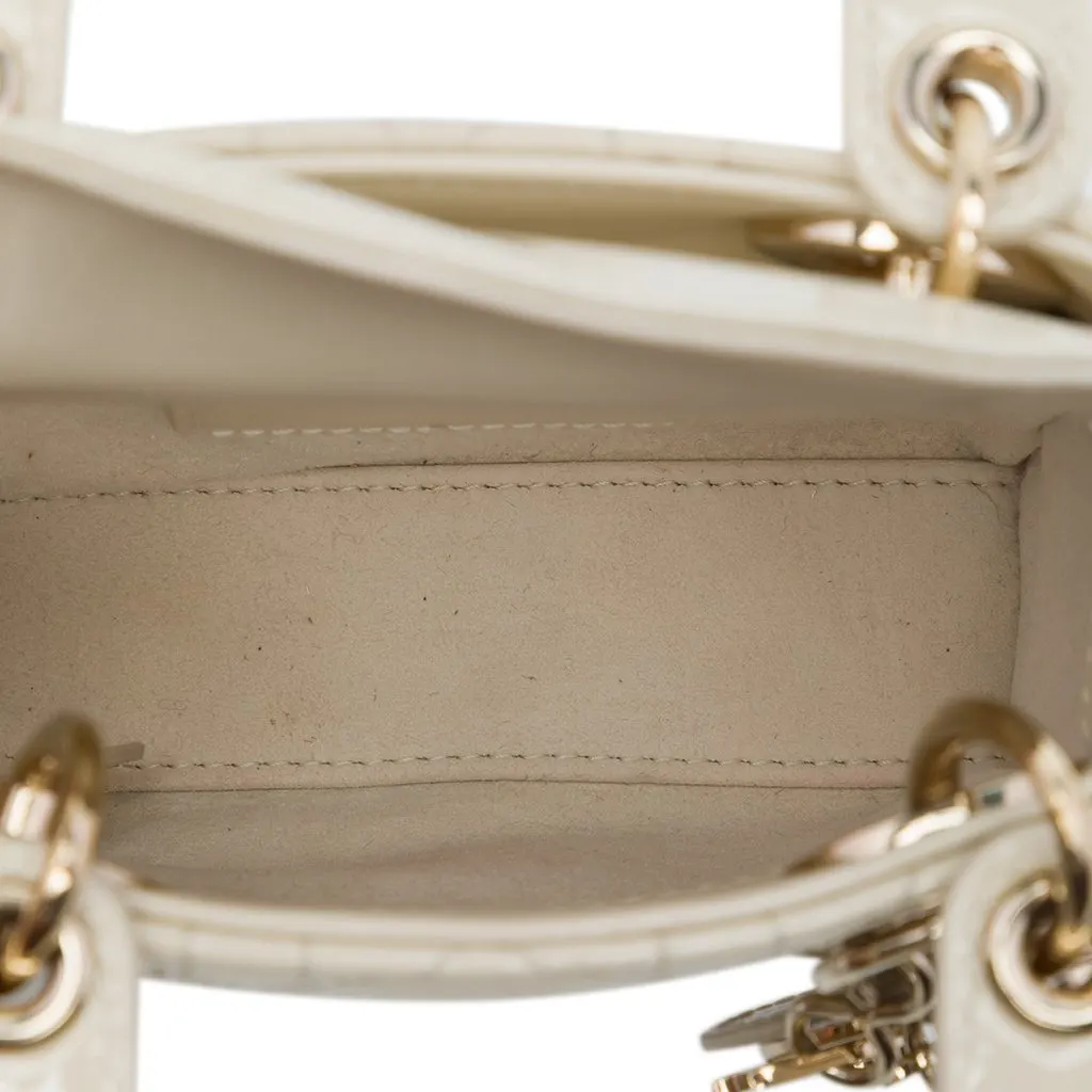 Dior Micro Patent Cannage Lady Dior White Leather Very good - Model View