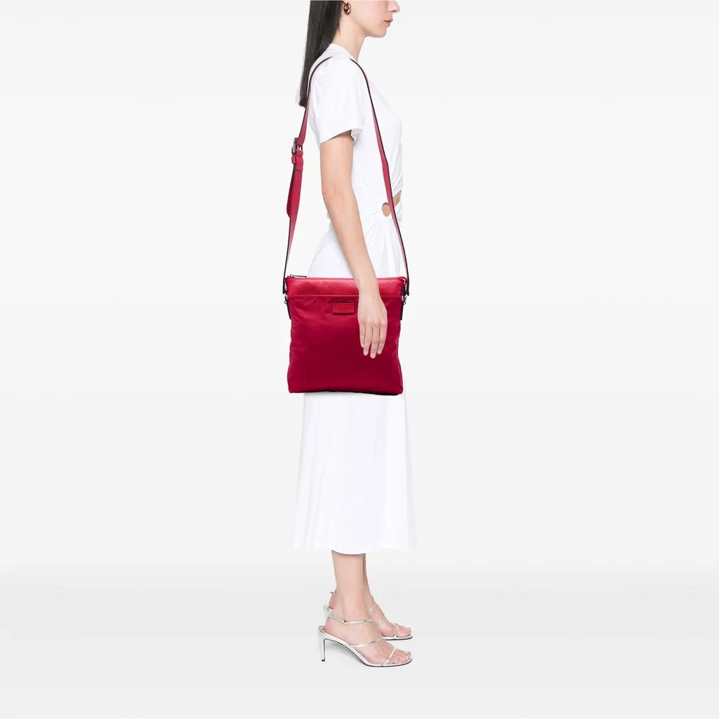 Gucci GG Nylon Flat Messenger Bag Red Very good - Box View