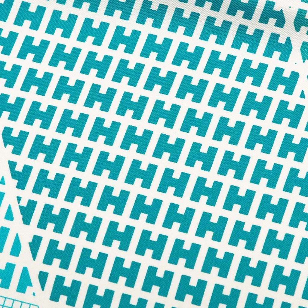 Hermès H en Biais Silk Scarf 90 Blue Never worn - Box View