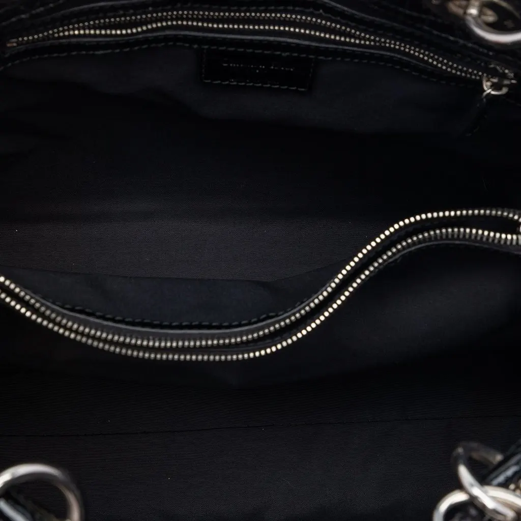 Dior Large Patent Cannage Lady Dior Soft Shopping Tote Black Leather Very good - Model View