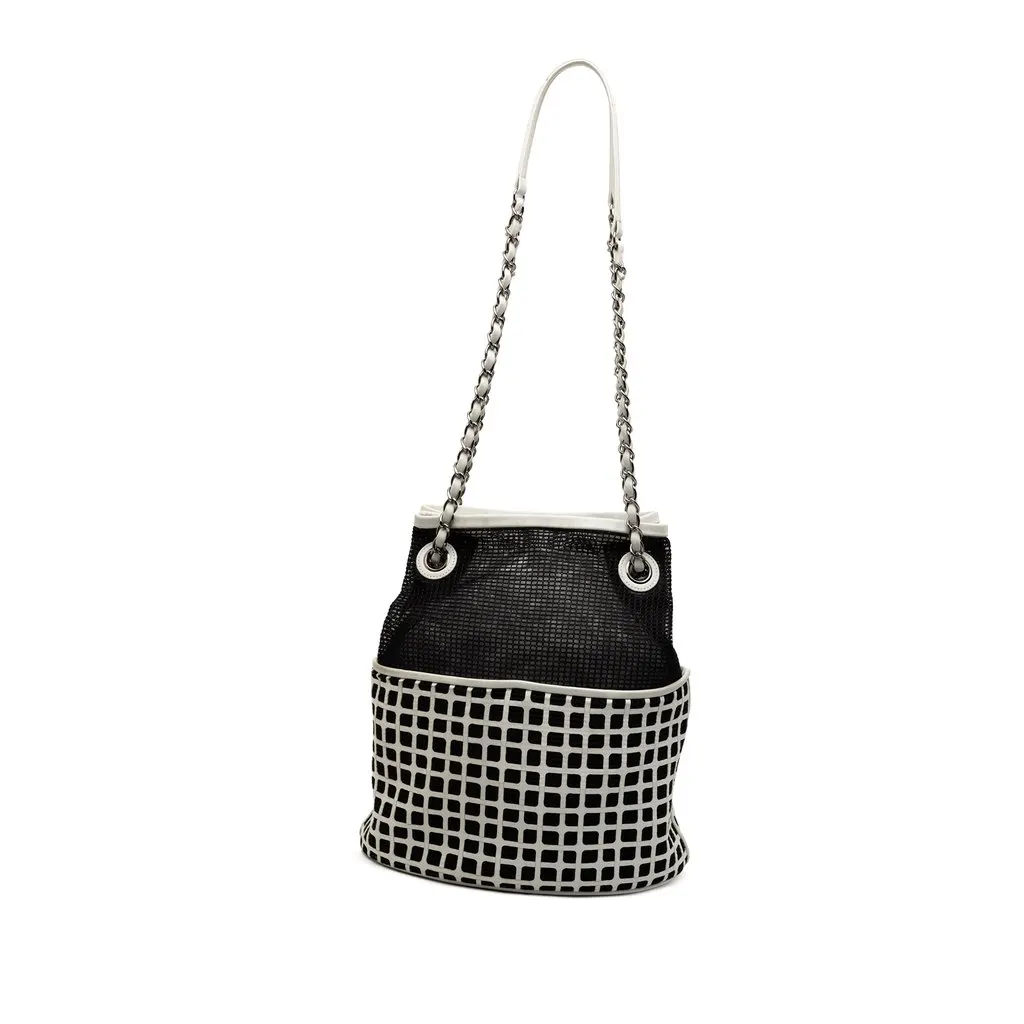 Chanel CC Mesh and Calfskin Bucket Bag Black Very good - Back View