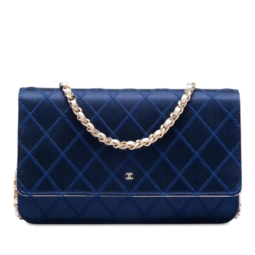 Chanel CC Satin Diamond Stitch Wallet On Chain Blue Very good - Front View