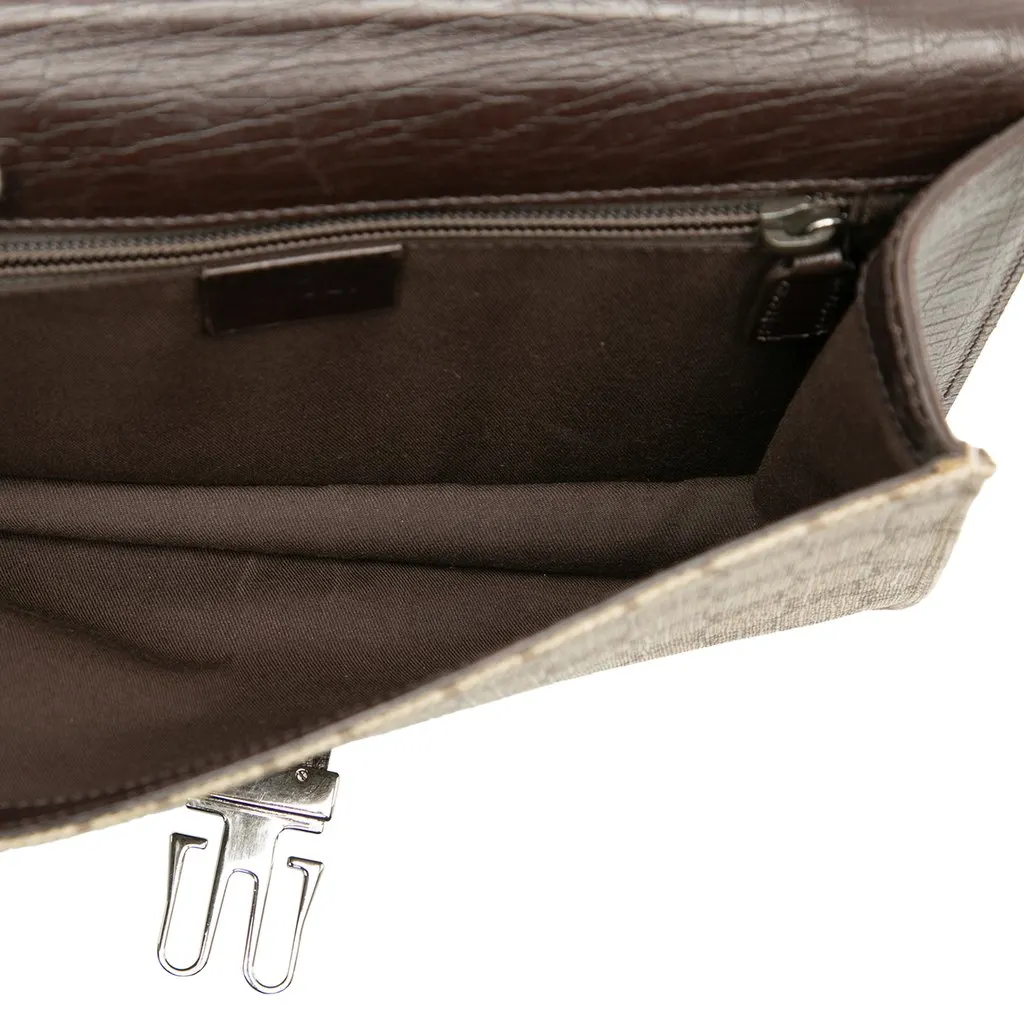 Gucci GG Supreme Clutch Beige Very good - Model View