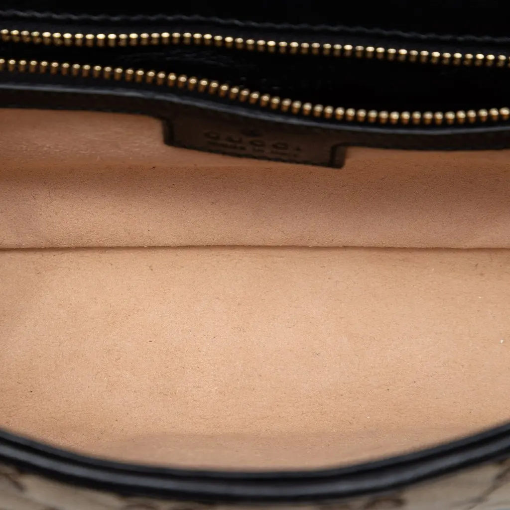 Gucci Medium GG Marmont Matelasse Diagonal GG Canvas Shoulder Bag Beige Very good - Model View