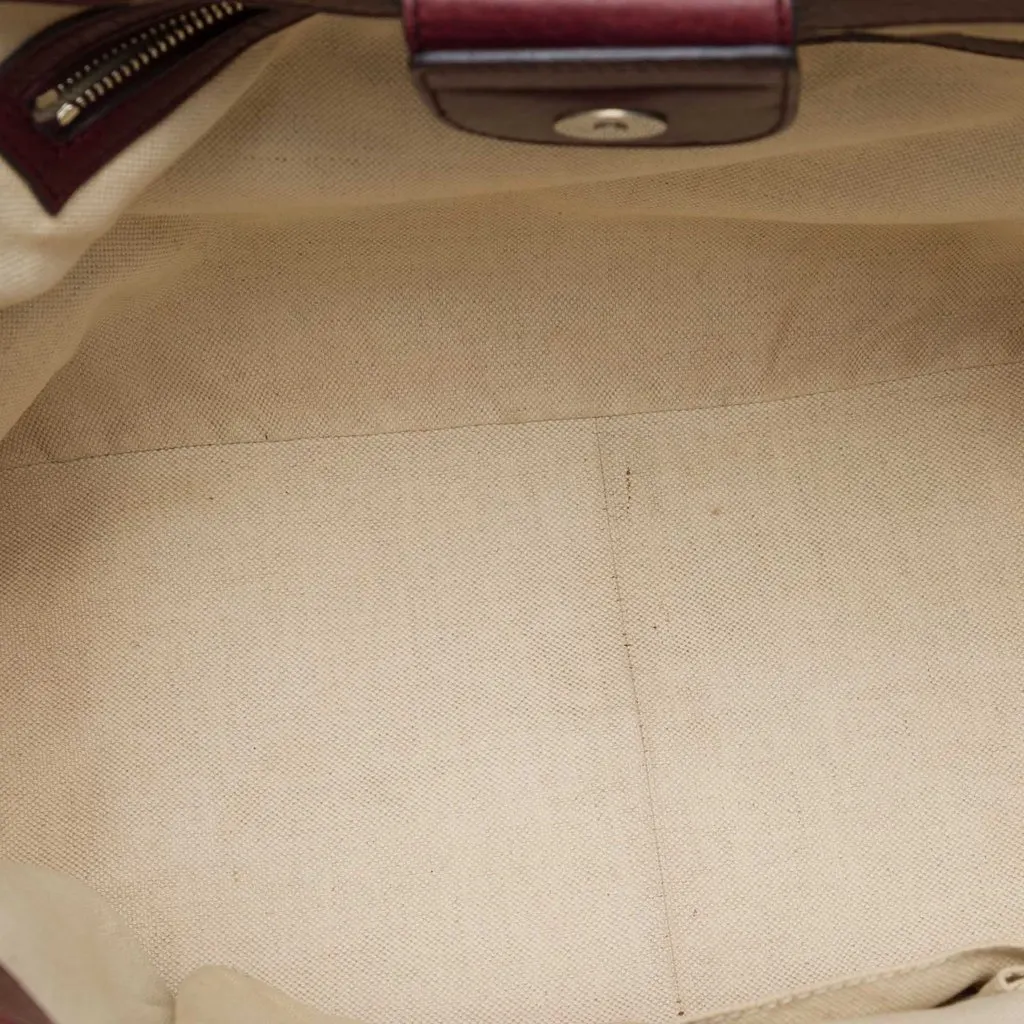 Gucci Medium GG Canvas New Bamboo Tassel Tote Beige Canvas Very good - Model View