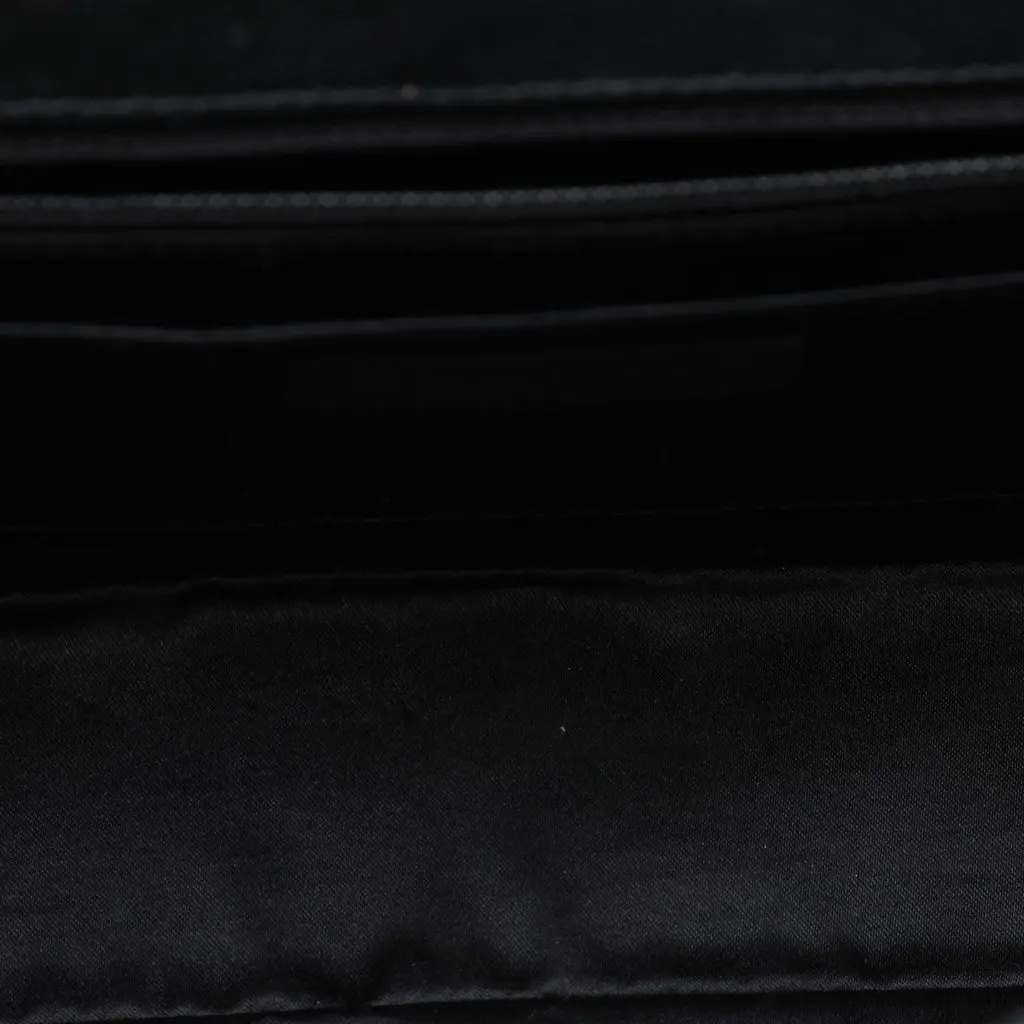 Chanel New Travel Line Medium Nylon Single Flap Black Very good - Model View