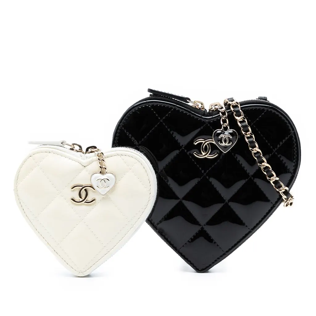 Chanel Quilted Patent Duo Heart Clutch with Chain Black Leather Very good - Front View