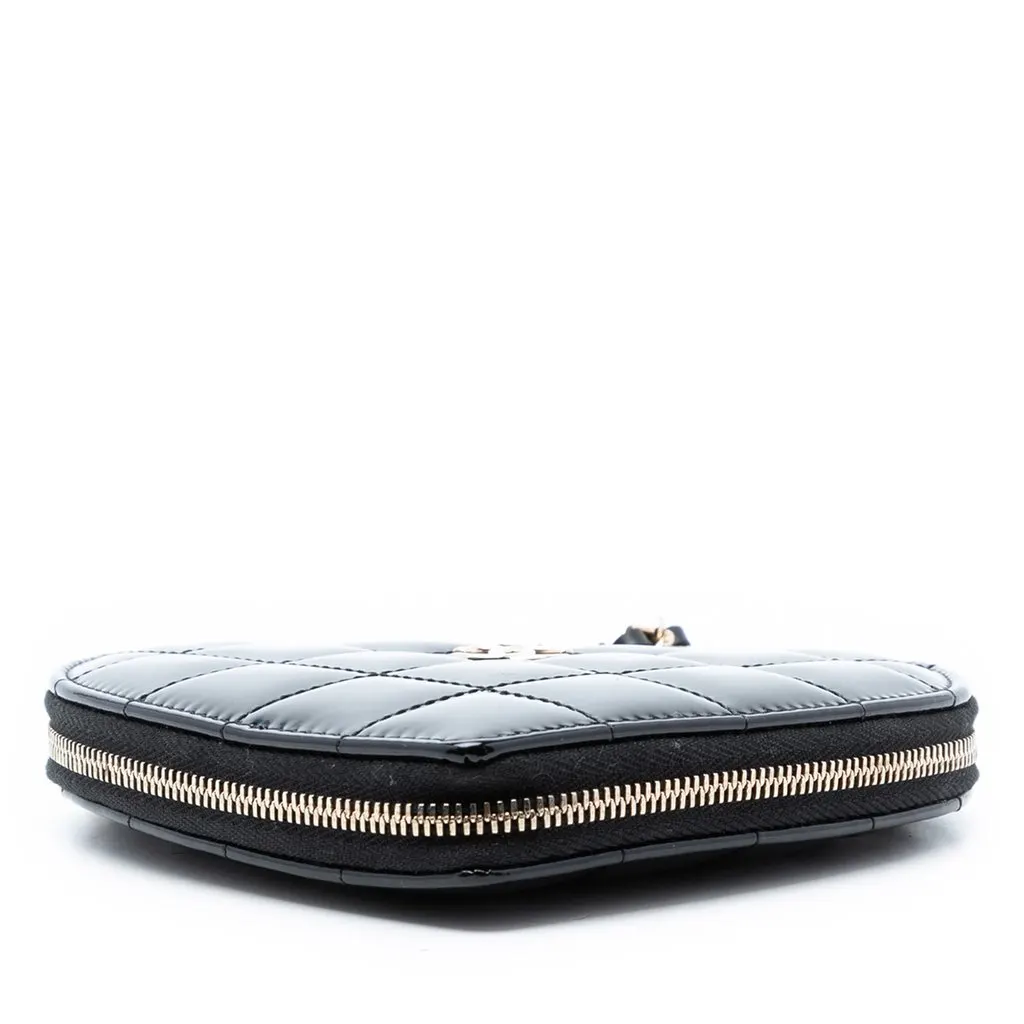 Chanel Quilted Patent Duo Heart Clutch with Chain Black Leather Very good - Inside View