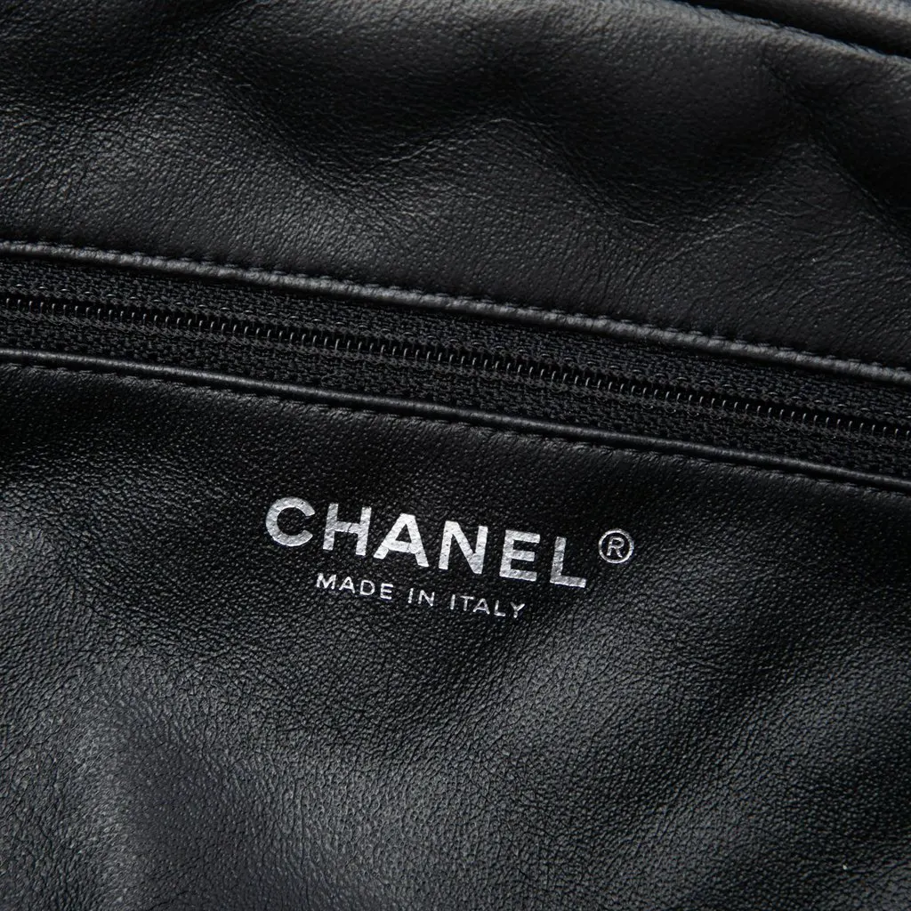 Chanel Quilted Lambskin Frame Clutch Black Leather Very good - Box View