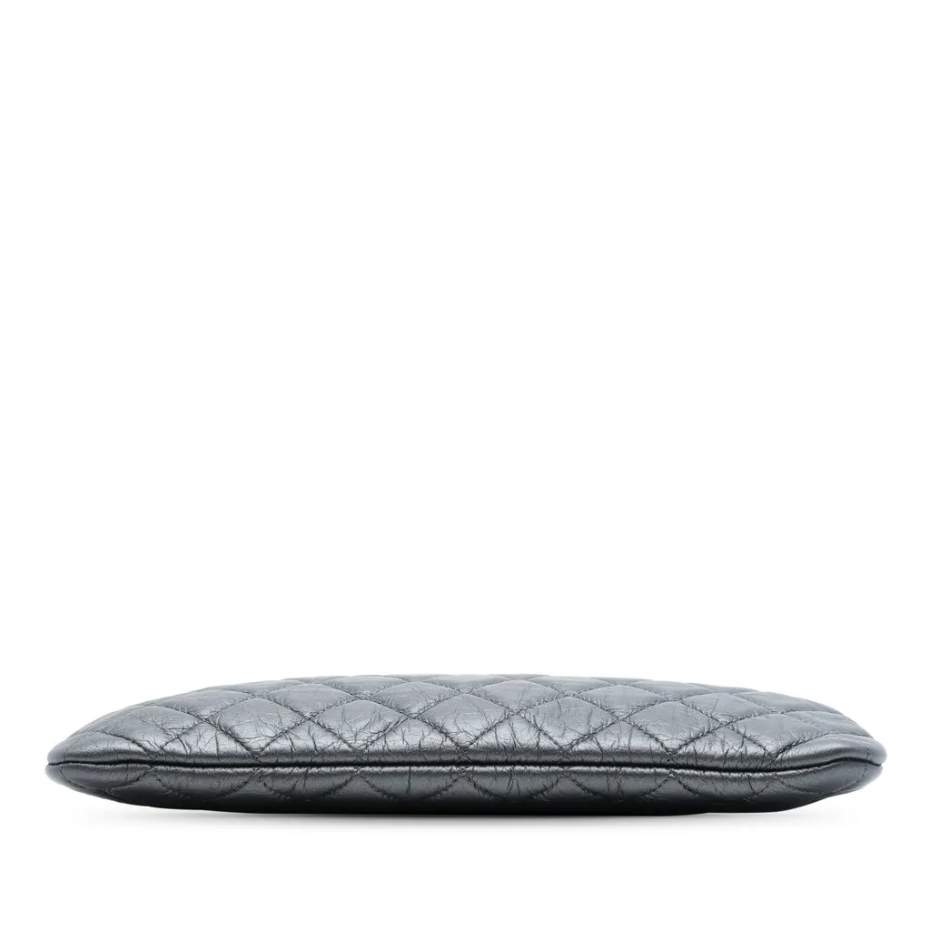Chanel Medium Quilted Aged Calfskin Chain Tassel O Case Clutch MultiColor Leather Very good - Inside View
