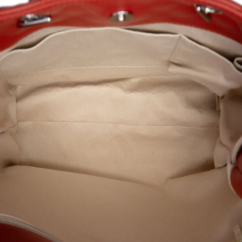 Chanel Quilted Lambskin In The Business North South Tote Red Leather Very good - Model View