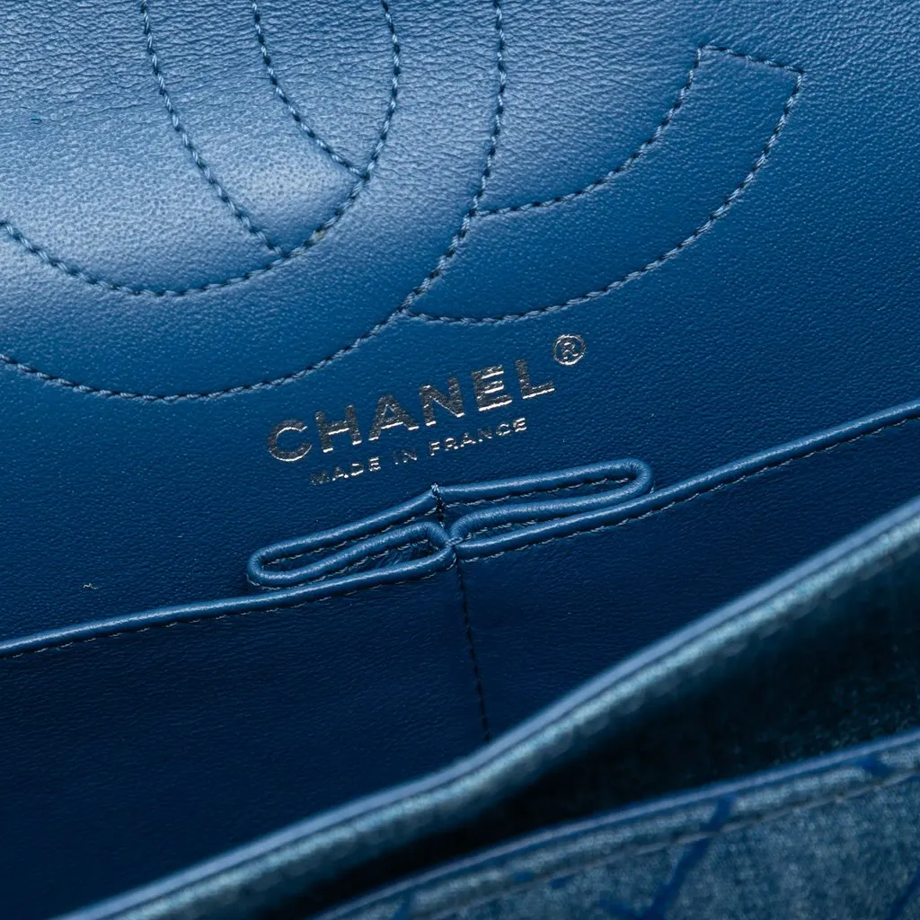 Chanel Quilted Denim Reissue 2.55 Double Flap 226 Blue Very good - Box View
