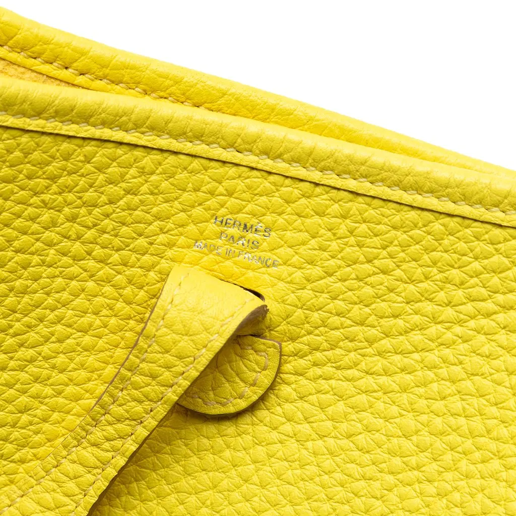 Hermès Clemence Amazone Evelyne 16 Yellow Leather Very good - Box View