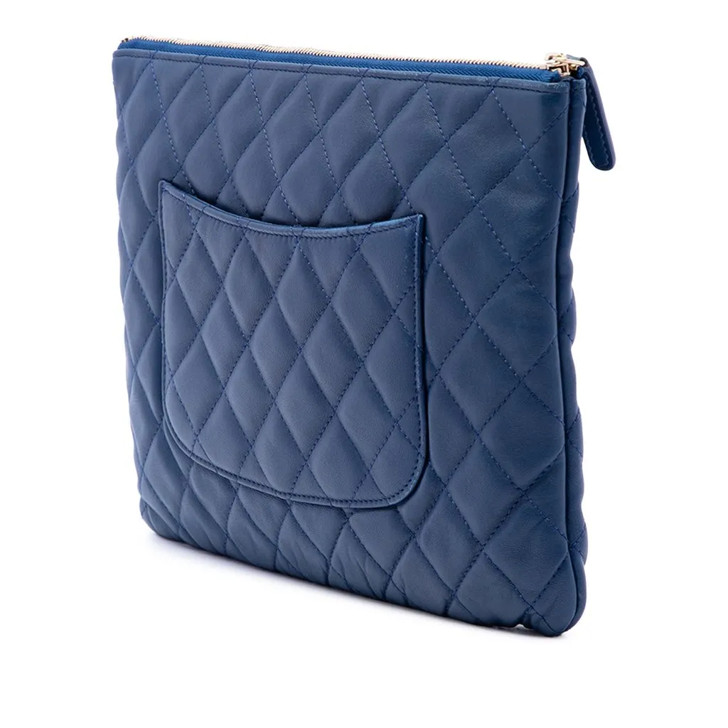 Chanel Medium Quilted Lambskin O Case Clutch Blue Leather Very good - Back View