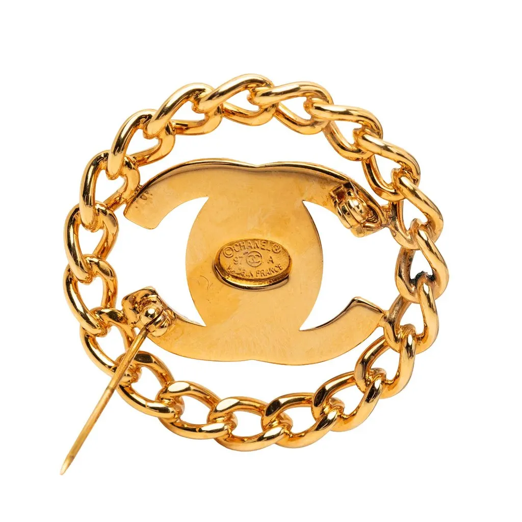 Chanel CC Gold Plated Turn Lock Chain Round Brooch Gold Metal Very good - Inside View