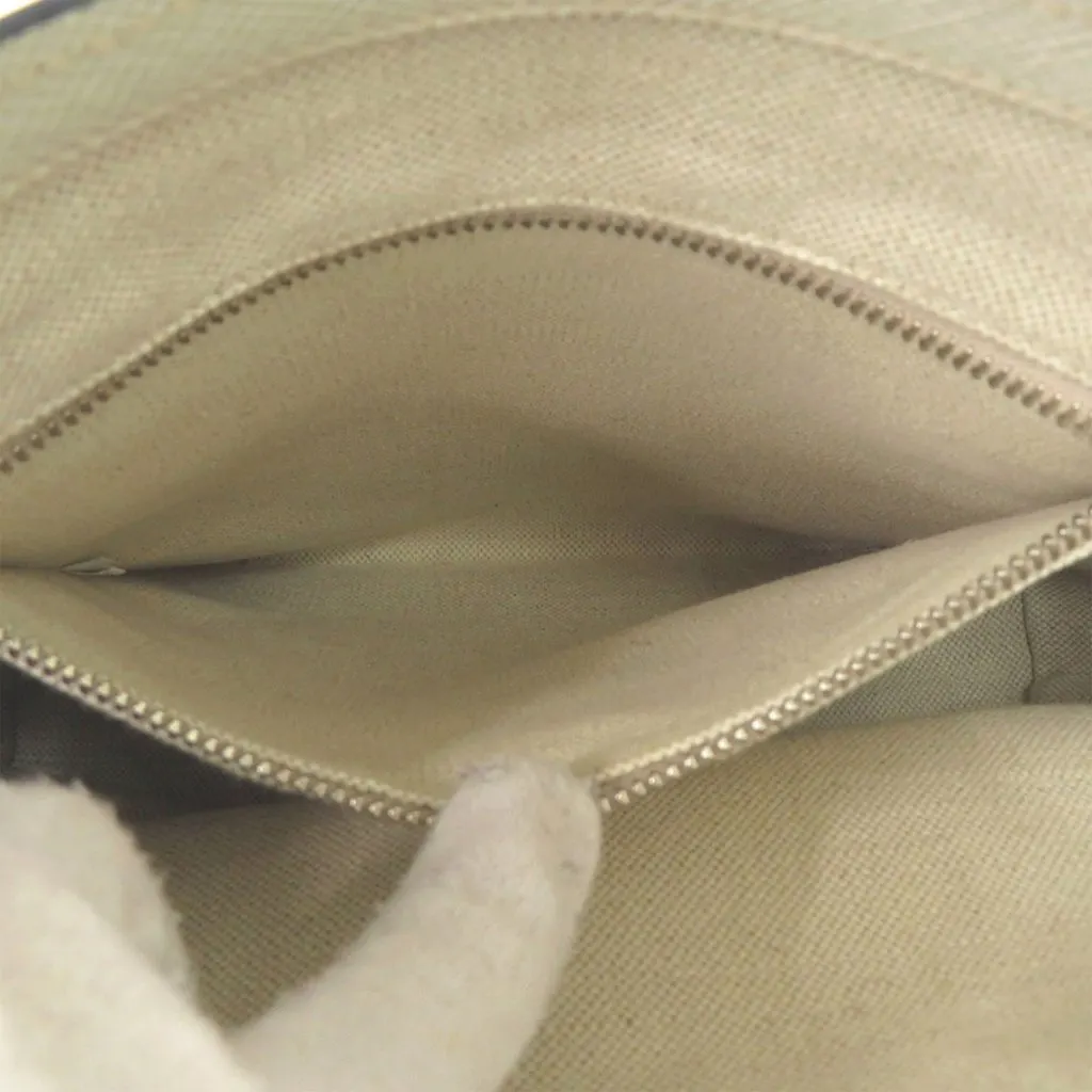 Prada Saffiano Lux Tote White Leather Very good - Model View