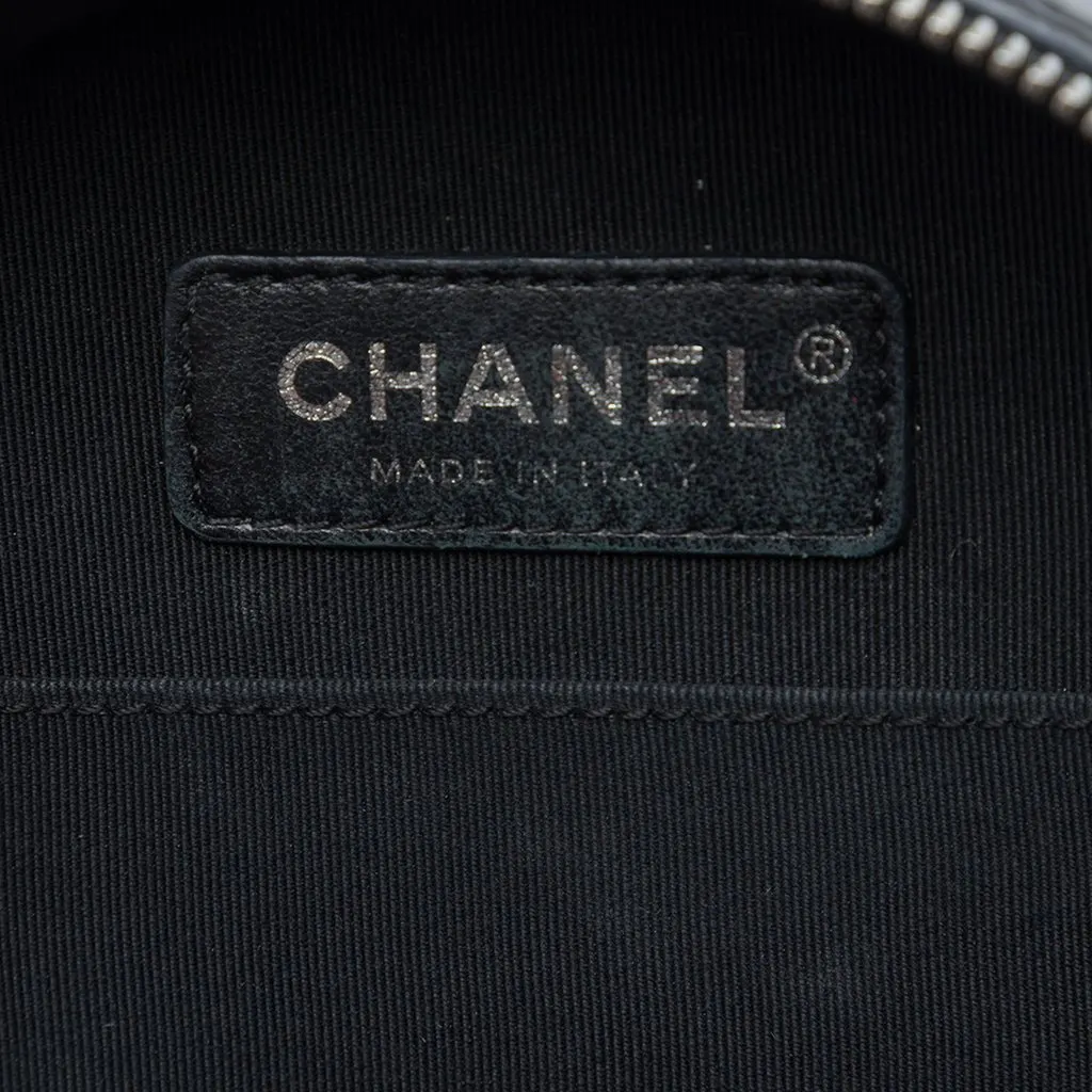 Chanel Patent Leather Round As Earth Crossbody Black Leather Very good - Box View