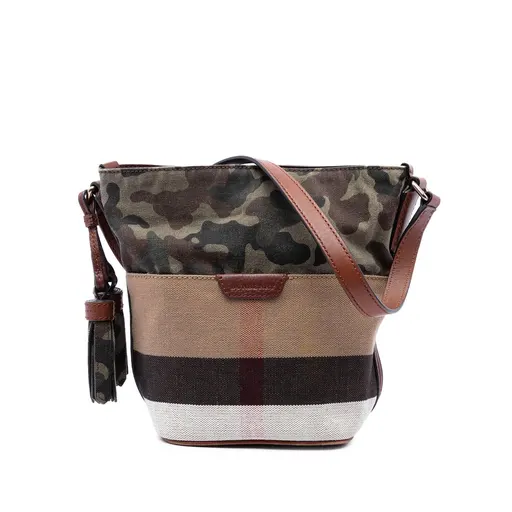 Burberry ميني Mega Check قماش Camouflage Ashby Tassel حقيبة دلو
