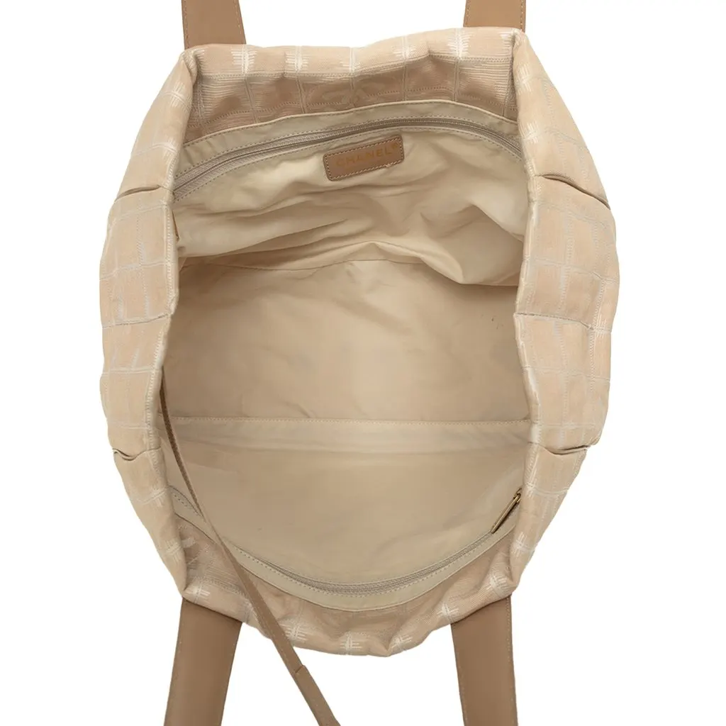 Chanel New Travel Line Nylon Tote Beige Polyamide Good - Model View